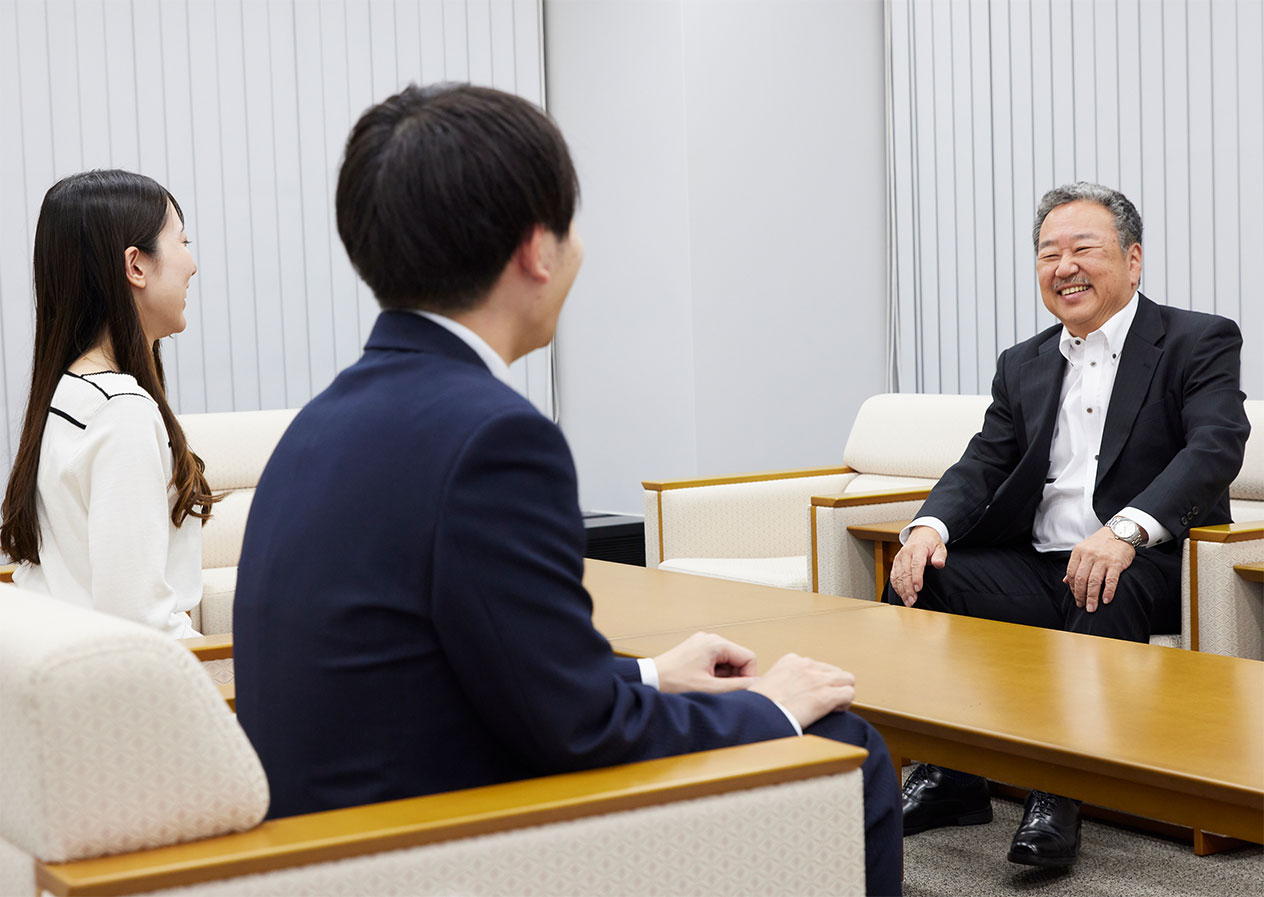 社長×若手社員 対談5